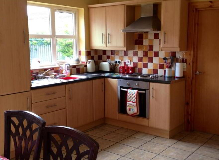 STUDENT LET 2026, 12 Millstone Avenue, 4 Month March- June 2026, Portstewart, BT55 7GN