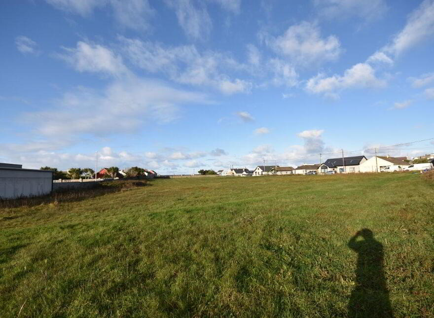 Lands, At Spraymount Road, Ballybunion