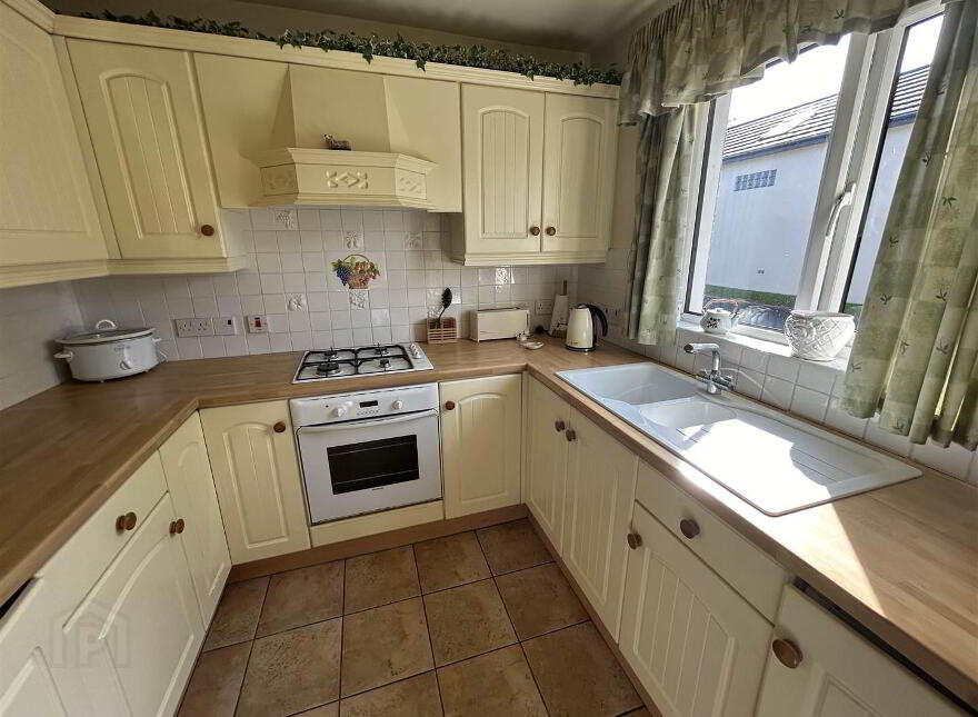 2 Baylands Court, Ballyholme, Bangor, BT20 5JQ