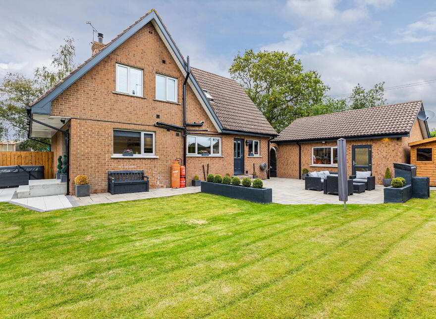 13 Comber Road, Balloo, Killinchy, BT23 6PA