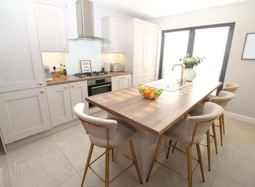 16 Carnlea Wood Glen, Newtownabbey, BT37 0WP