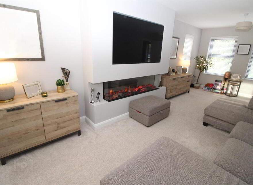 16 Carnlea Wood Glen, Newtownabbey, BT37 0WP