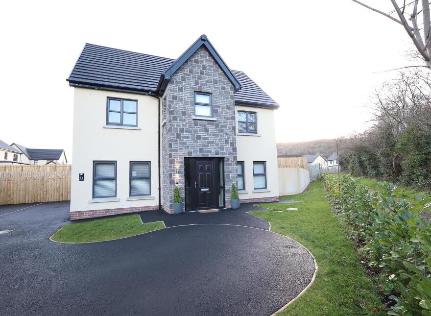 16 Carnlea Wood Glen, Newtownabbey, BT37 0WP