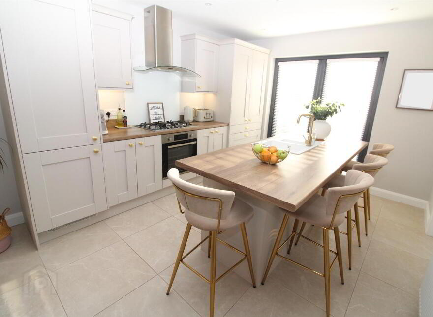 16 Carnlea Wood Glen, Newtownabbey, BT37 0WP