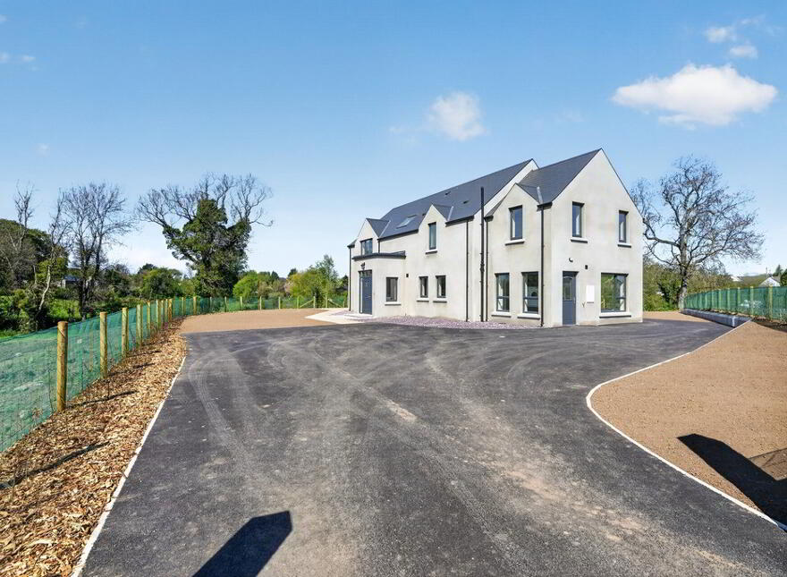 Sites 1, 3 & 4, Dunadry Lane, Dunadry
