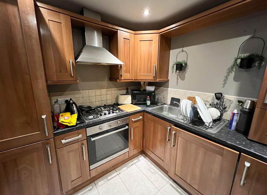 Apt 11 Park View, 147-153 Kingsway, Dunmurry, Belfast, BT17 9RD
