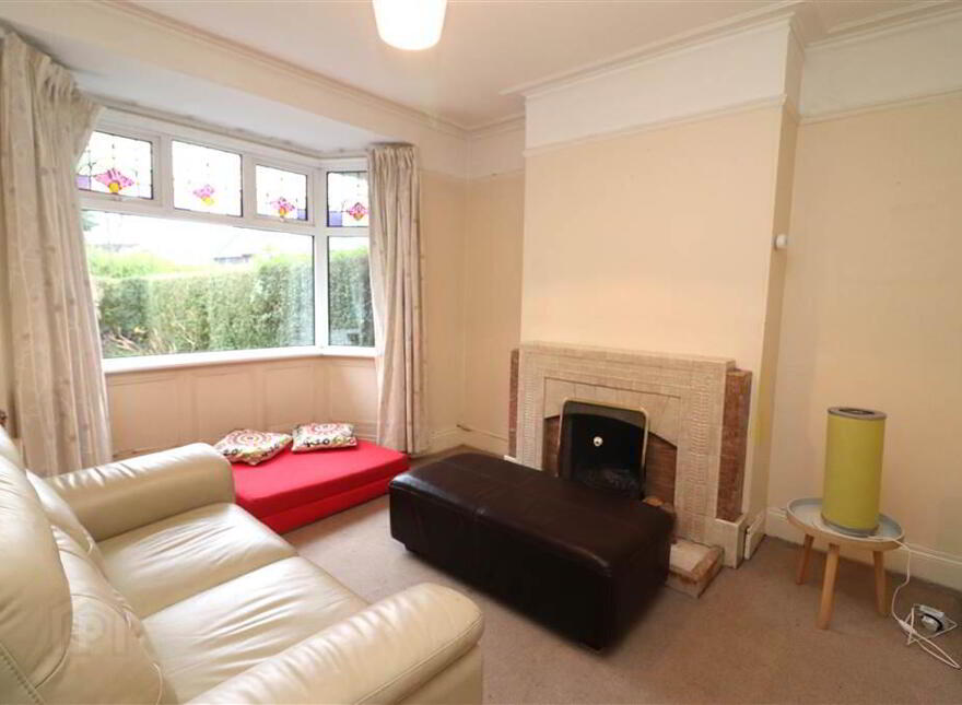 1 Sans Souci Gardens, Antrim Road, Lisburn, BT28 3AF