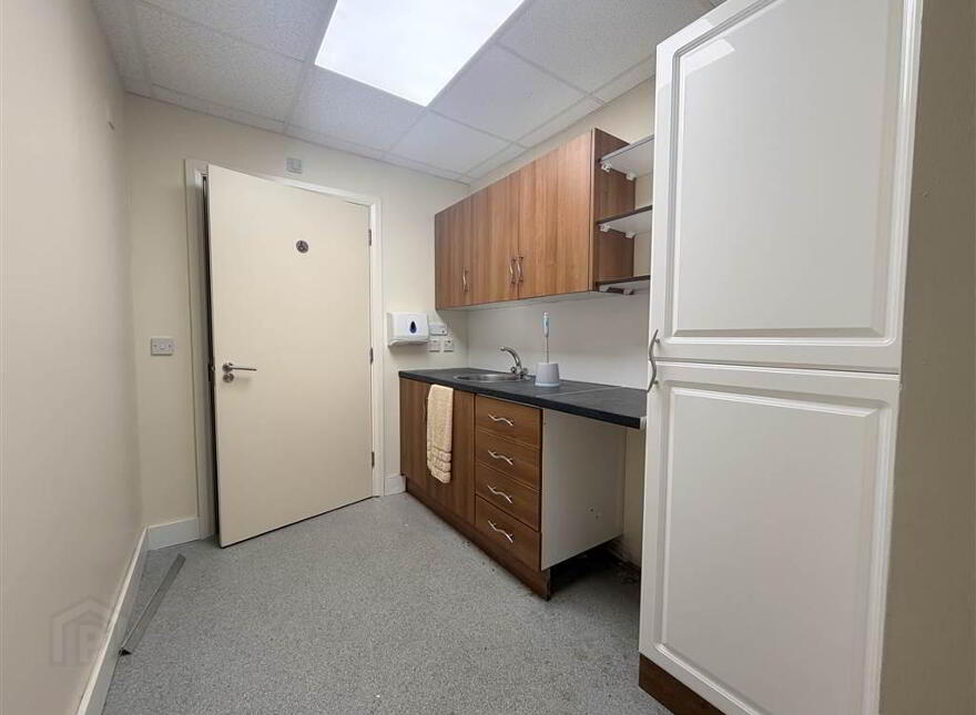 Unit 1&2 Throne Centre, 252 Whitewell Road, Newtownabbey, BT36 7RW