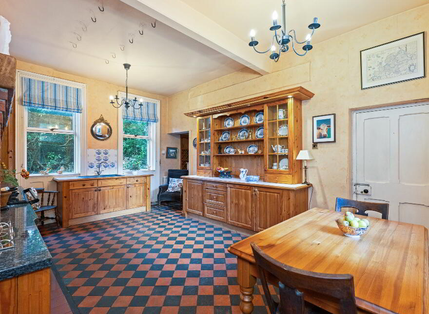 Glenlyon, Victoria Road, Holywood, BT18 9BG