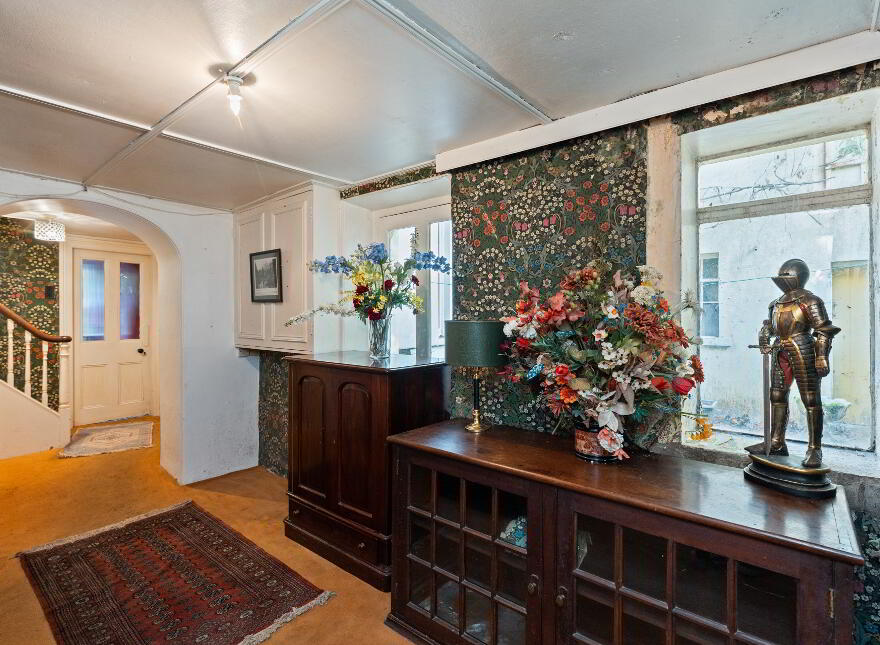 Glenlyon, Victoria Road, Holywood, BT18 9BG