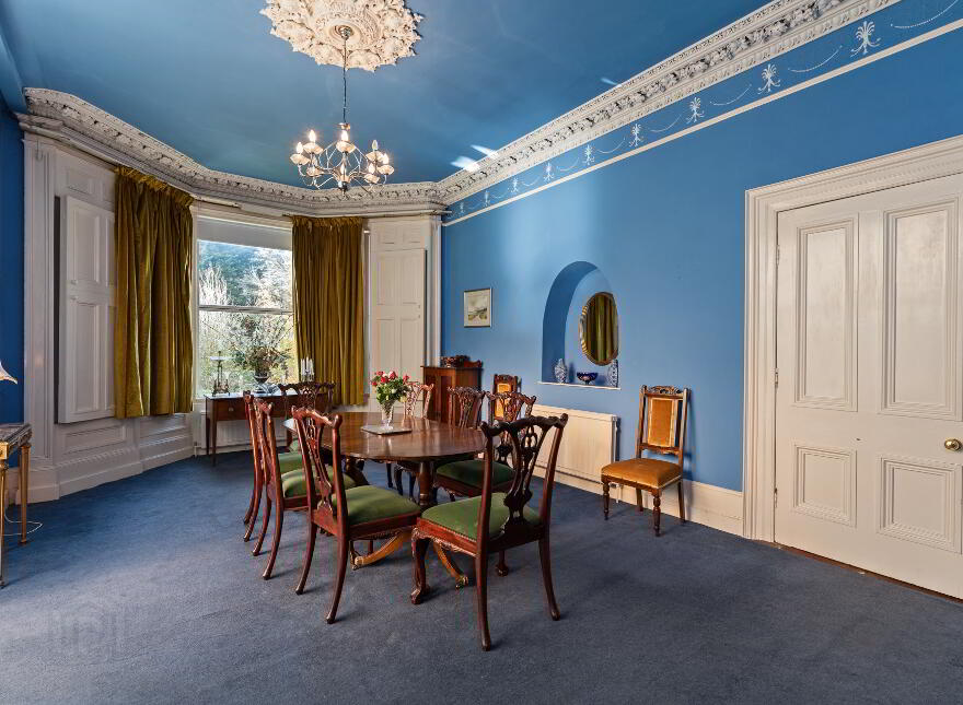 Glenlyon, Victoria Road, Holywood, BT18 9BG