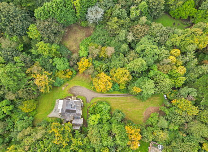 Glenlyon, Victoria Road, Holywood, BT18 9BG