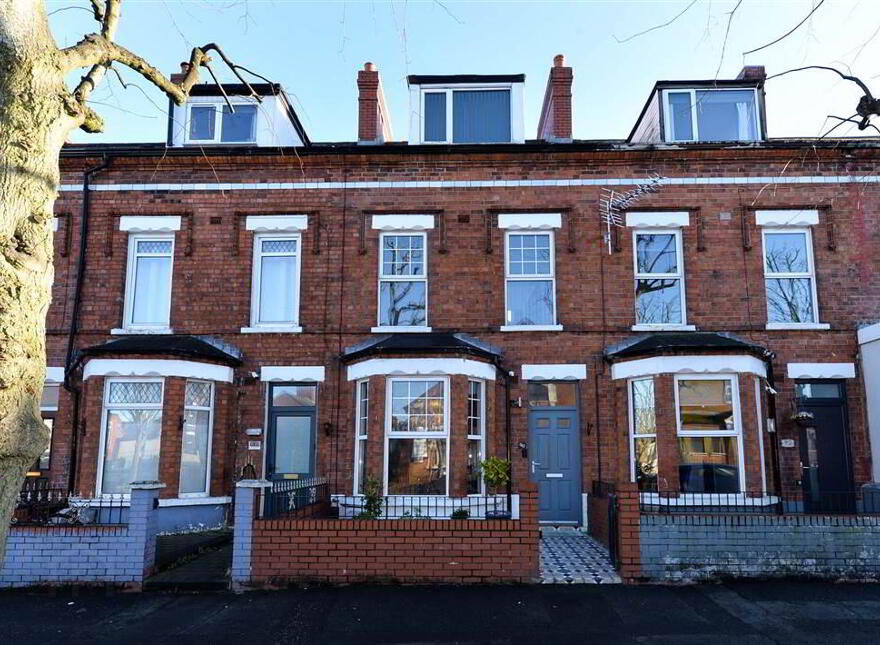 90 Templemore Avenue, Belfast, BT5 4FW