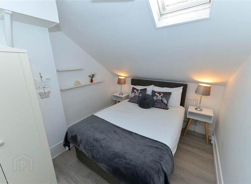 90 Templemore Avenue, Belfast, BT5 4FW