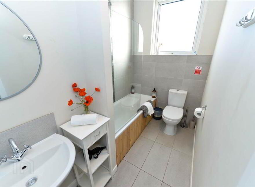 90 Templemore Avenue, Belfast, BT5 4FW