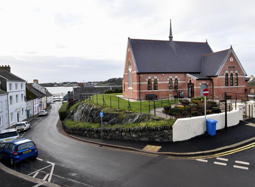 24 The Square, Portaferry, BT22 1LR