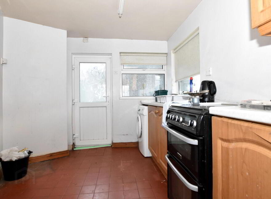 24 The Square, Portaferry, BT22 1LR