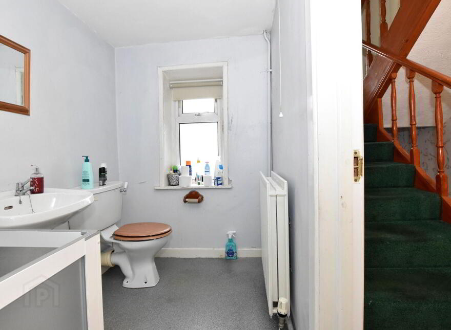 24 The Square, Portaferry, BT22 1LR