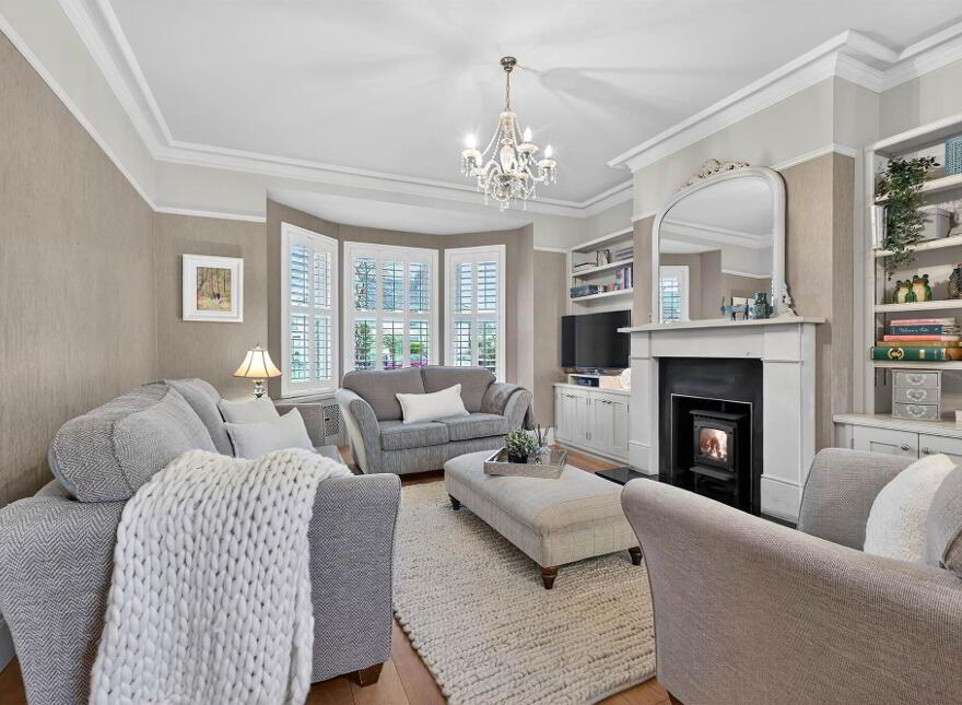 24 Ardenlee Avenue, Ravenhill, Belfast, BT6 0AA