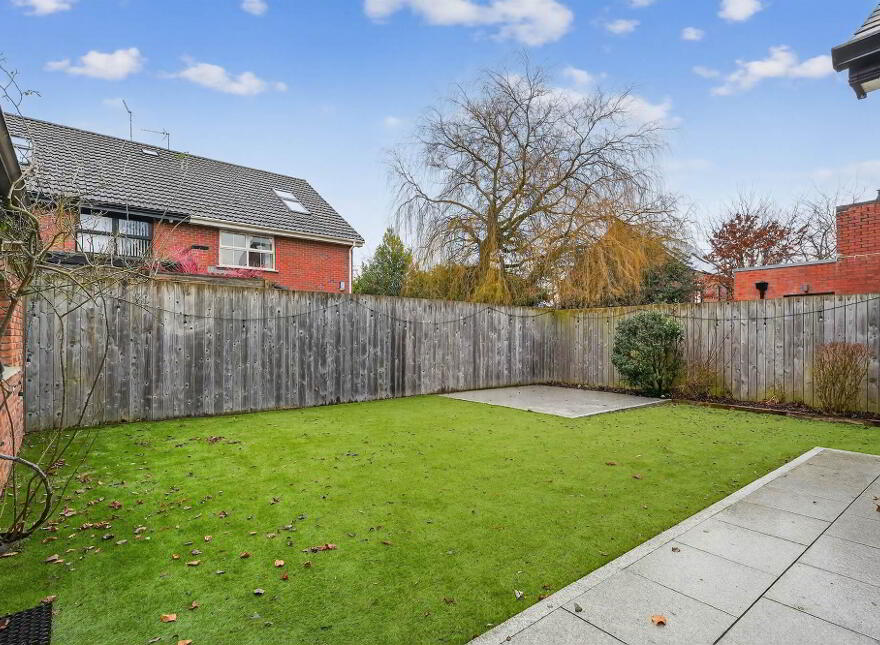 24 Ardenlee Avenue, Ravenhill, Belfast, BT6 0AA