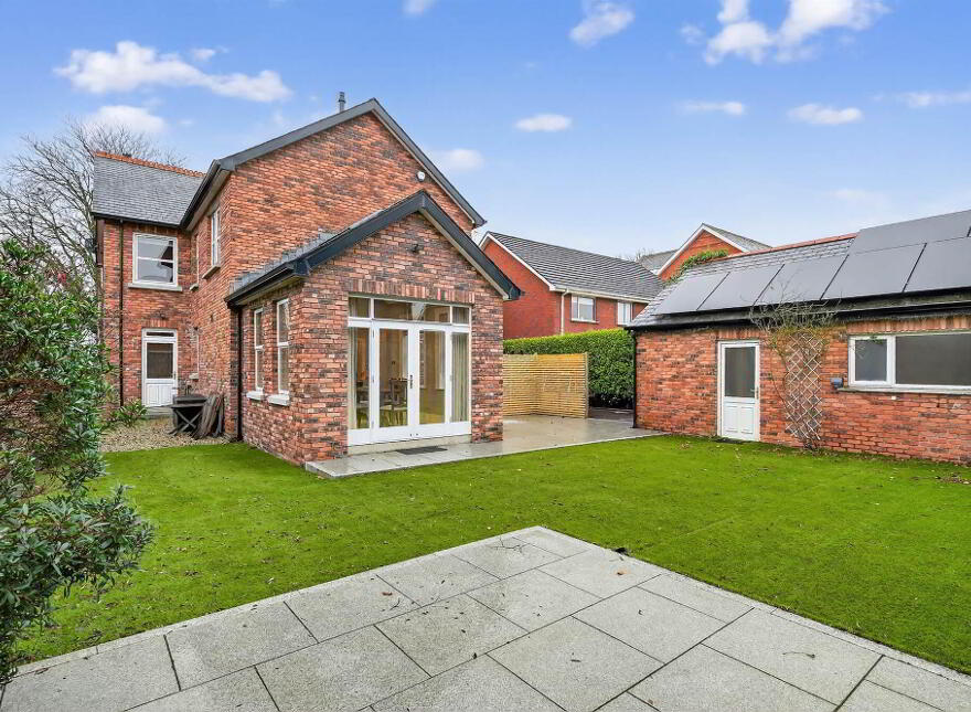 24 Ardenlee Avenue, Ravenhill, Belfast, BT6 0AA