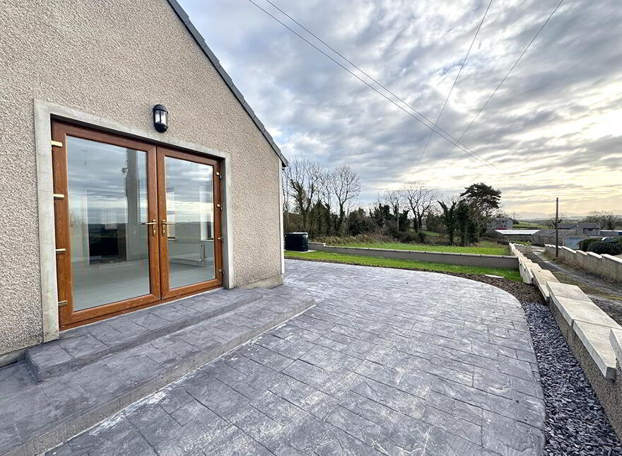 37 Flough Road, Banbridge, BT32 3SX