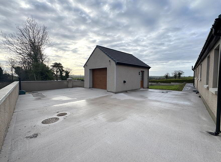 37 Flough Road, Banbridge, BT32 3SX
