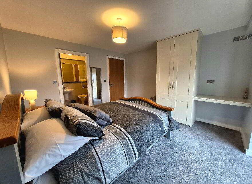 No 22 Bastion Quay, Deerpark Road, Athlone, N37W596