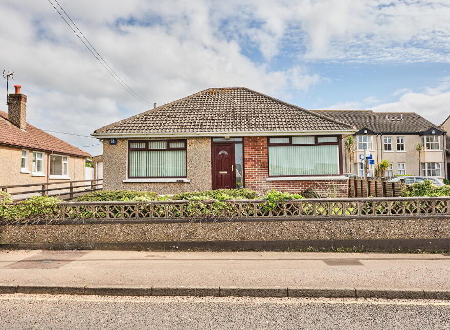 10 Lever Road, Portstewart, BT55 7EF