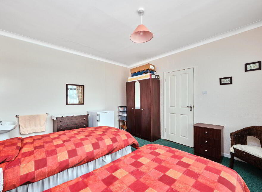 10 Lever Road, Portstewart, BT55 7EF