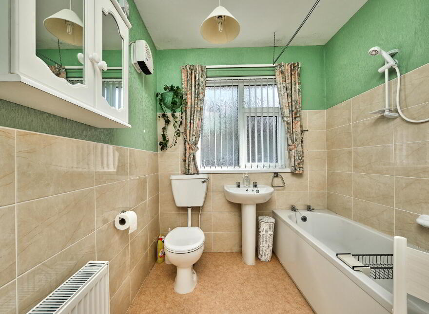 10 Lever Road, Portstewart, BT55 7EF