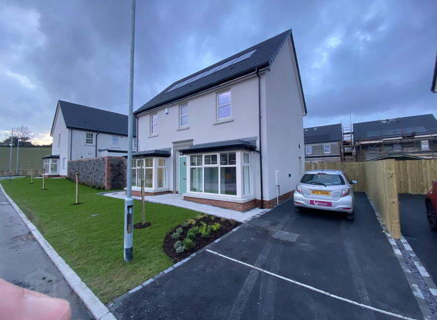 17 Hobart Hall, Dundonald, Belfast, BT16 1BS