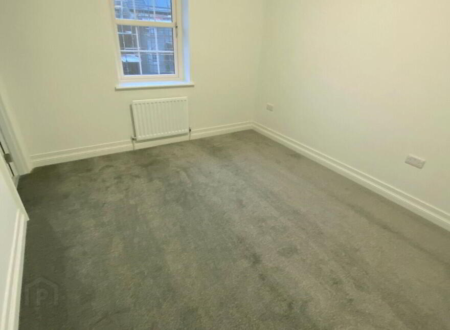 17 Hobart Hall, Dundonald, Belfast, BT16 1BS
