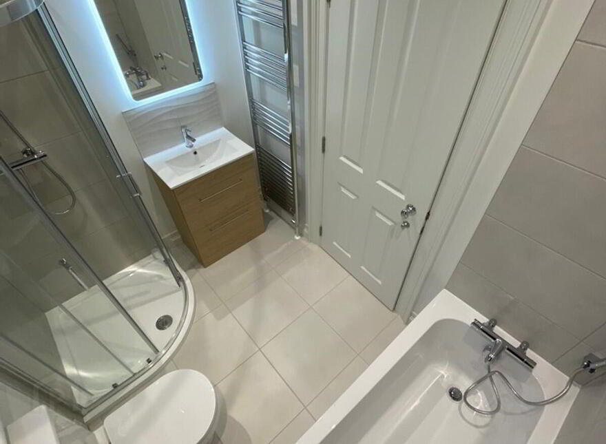 17 Hobart Hall, Dundonald, Belfast, BT16 1BS