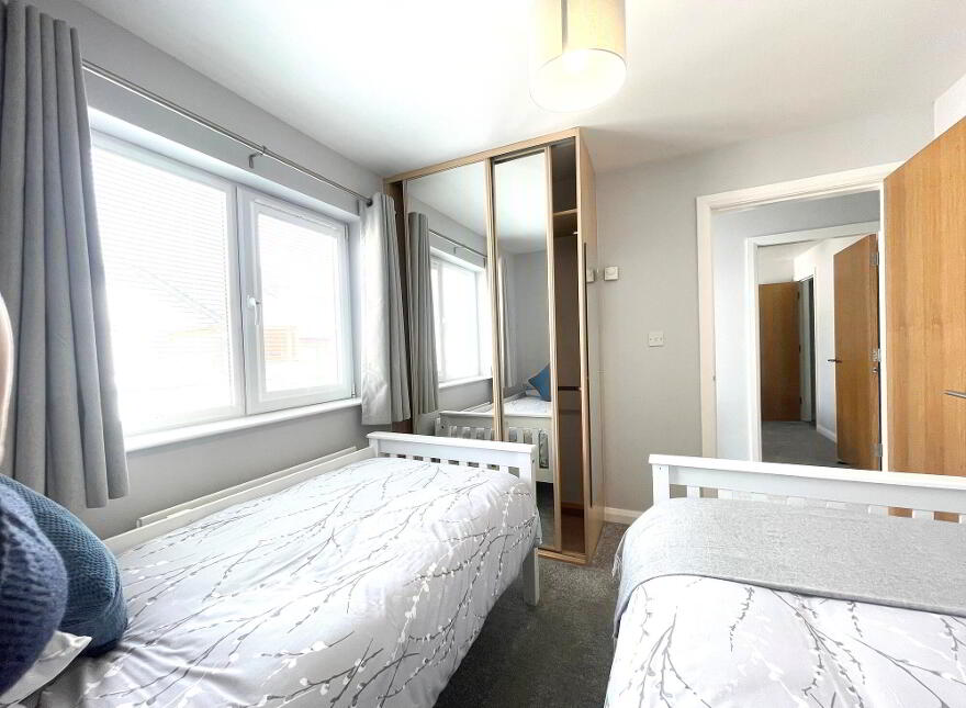 Apt 18, Peninsula Apartments, Causeway Street, Portrush, BT56 8AB