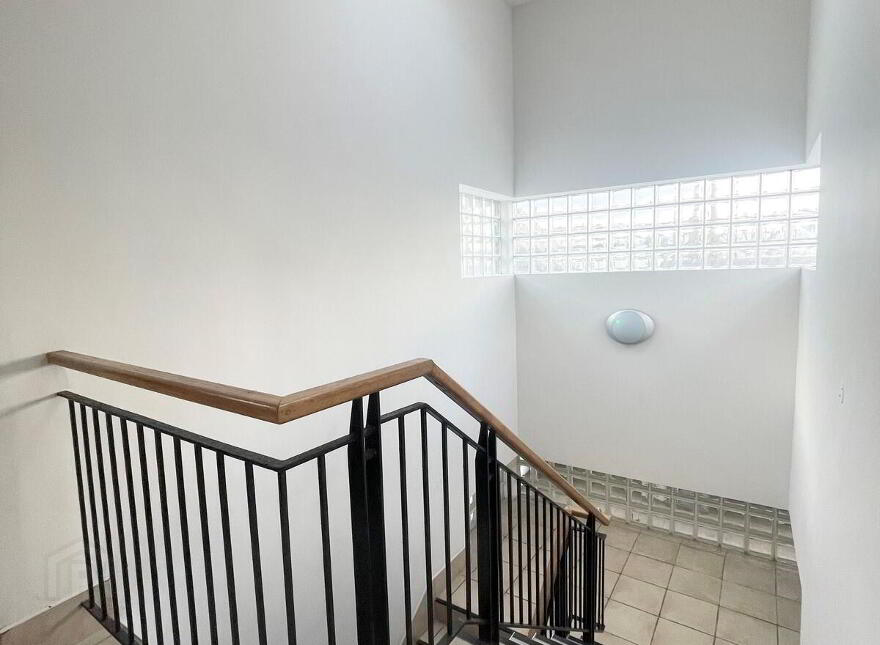 Apt 18, Peninsula Apartments, Causeway Street, Portrush, BT56 8AB