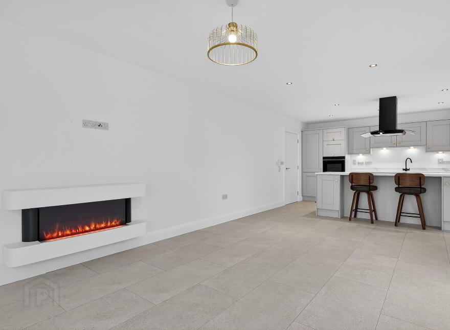 Apartment 4, Hillsborough Road Apartments, Hillsborough Road, Lisburn, BT27 5QY
