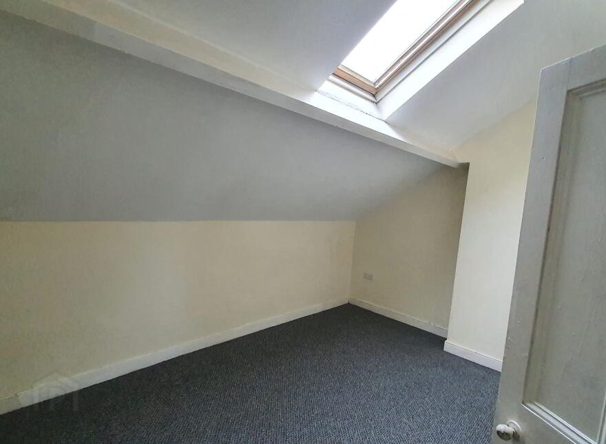 9 Queen Street, Carrickfergus, BT38 8AP