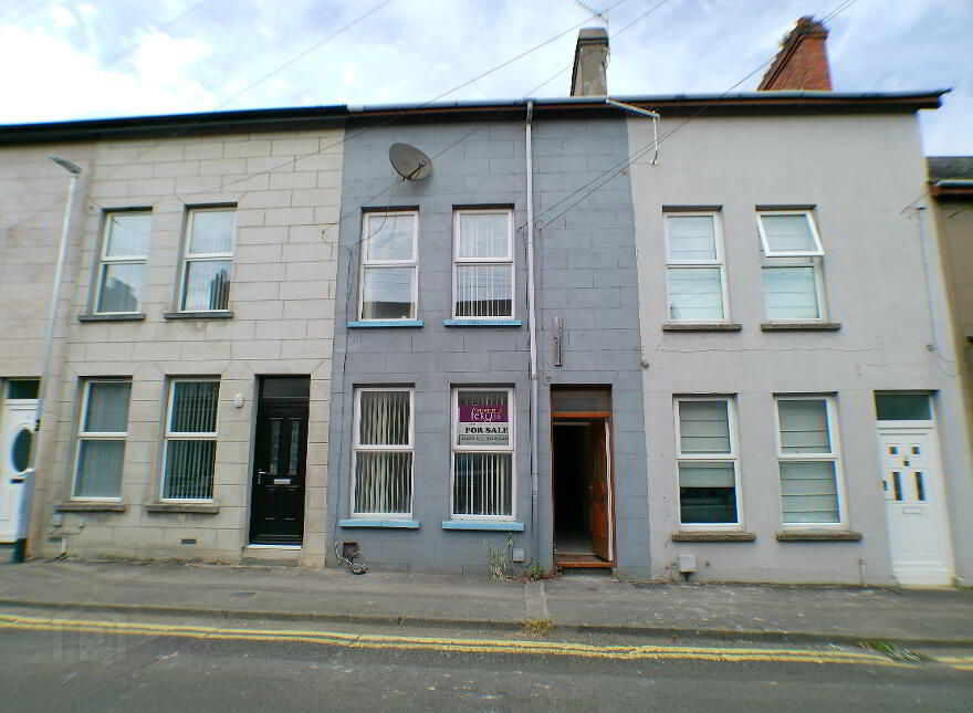 9 Queen Street, Carrickfergus, BT38 8AP
