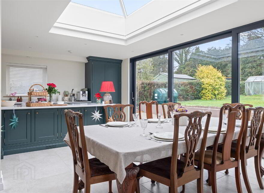 114 Belfast Road, Antrim, BT41 2BA