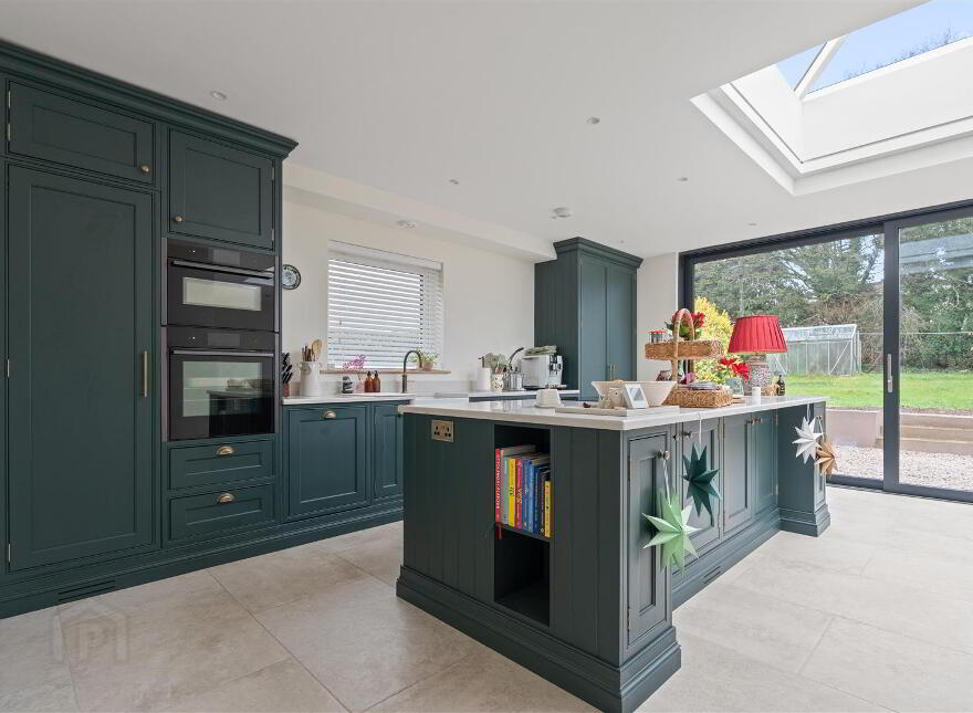 114 Belfast Road, Antrim, BT41 2BA