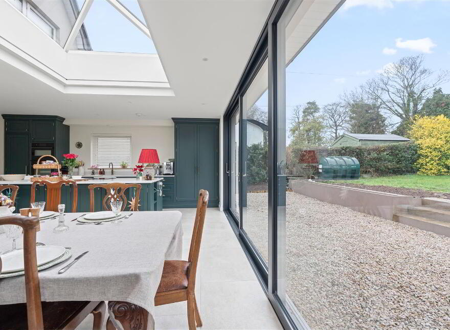 114 Belfast Road, Antrim, BT41 2BA