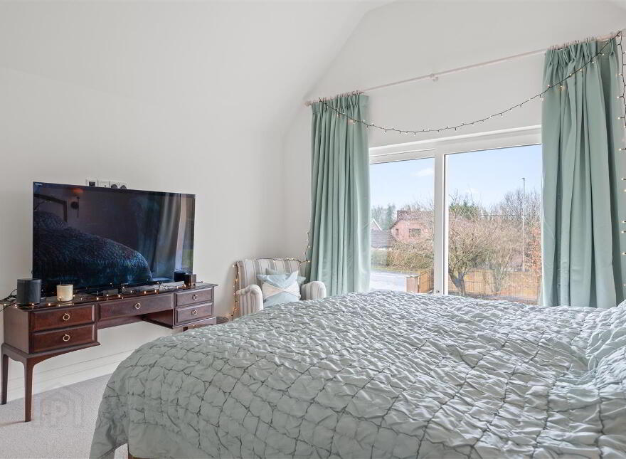 114 Belfast Road, Antrim, BT41 2BA