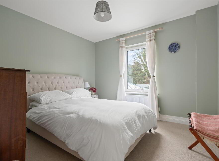 114 Belfast Road, Antrim, BT41 2BA