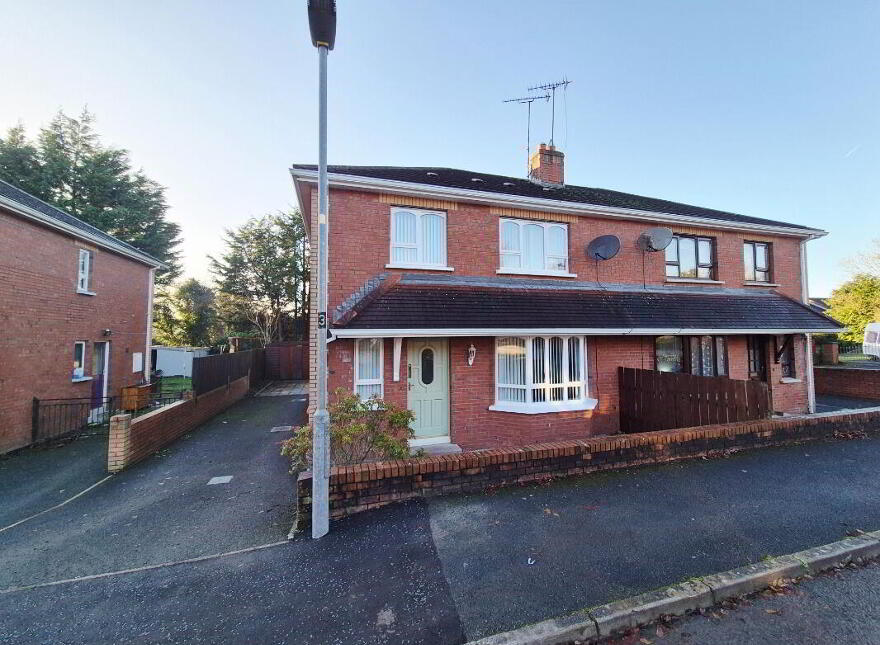 7 Glenard Gardens, Omagh, BT78 5BF