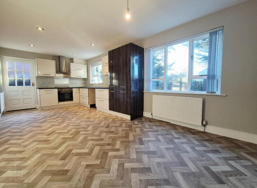 7 Glenard Gardens, Omagh, BT78 5BF