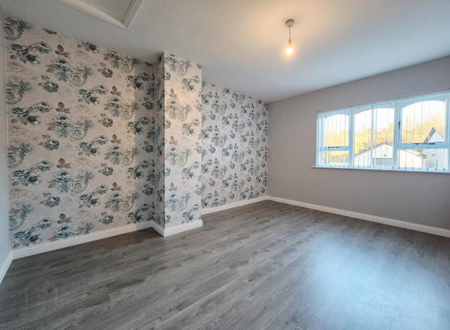 7 Glenard Gardens, Omagh, BT78 5BF