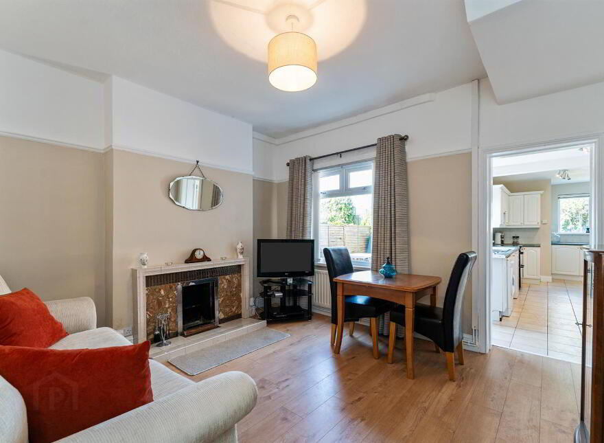 110 Woodvale Road, Belfast, BT13 3BU