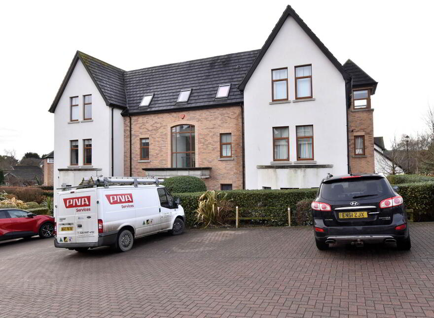 17 Lakeview Manor, Newtownards, BT23 4US