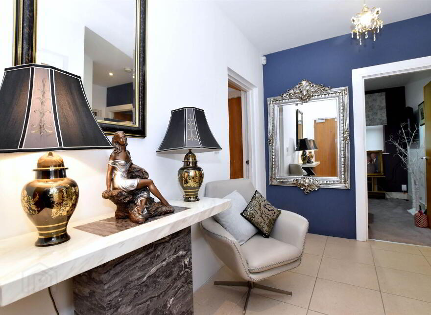 17 Lakeview Manor, Newtownards, BT23 4US